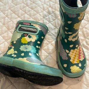 Bogs kids water boots